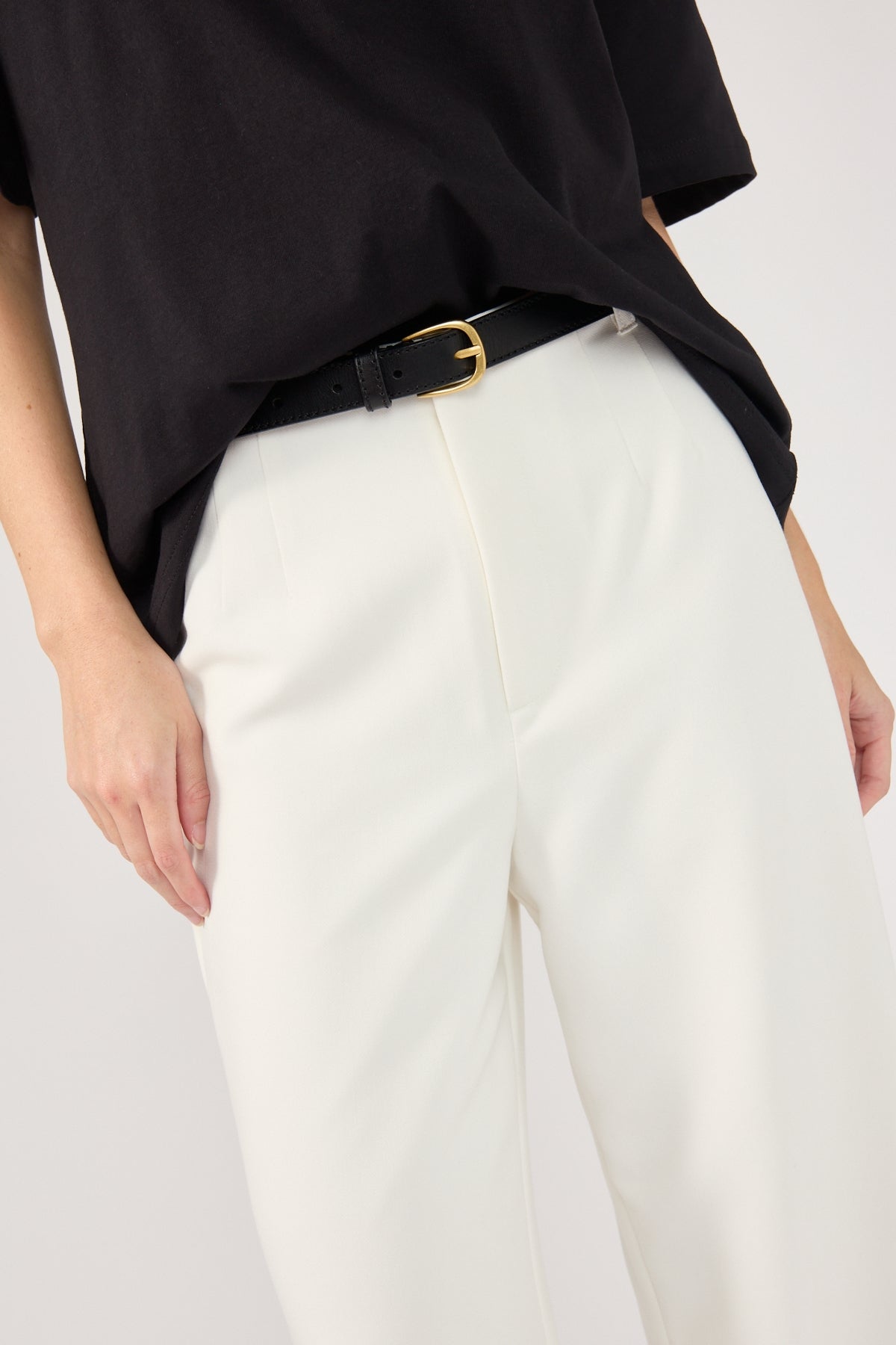 Perfect Stranger Linear Luca High Waist Pant White