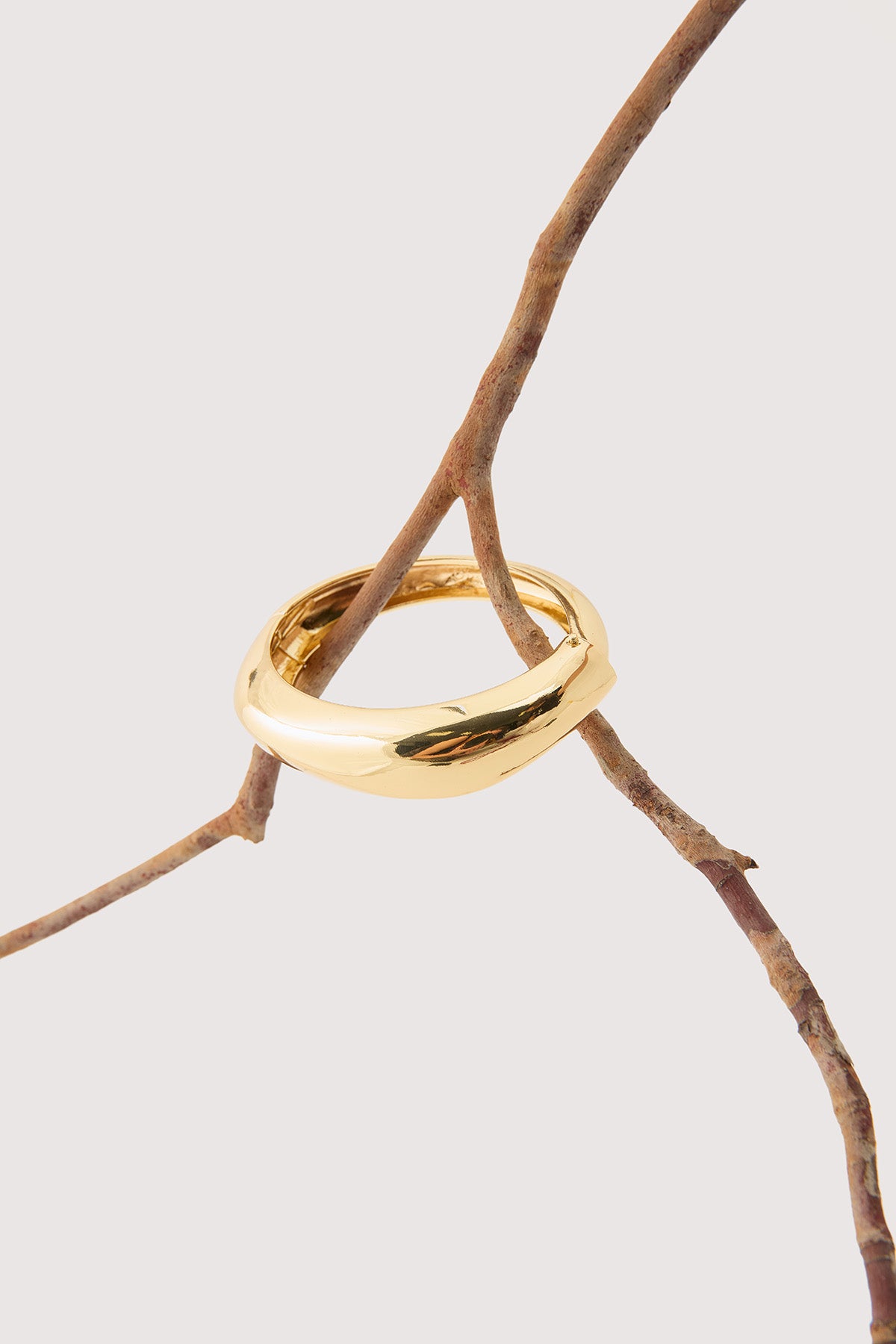 Perfect Stranger Warped Bangle Gold