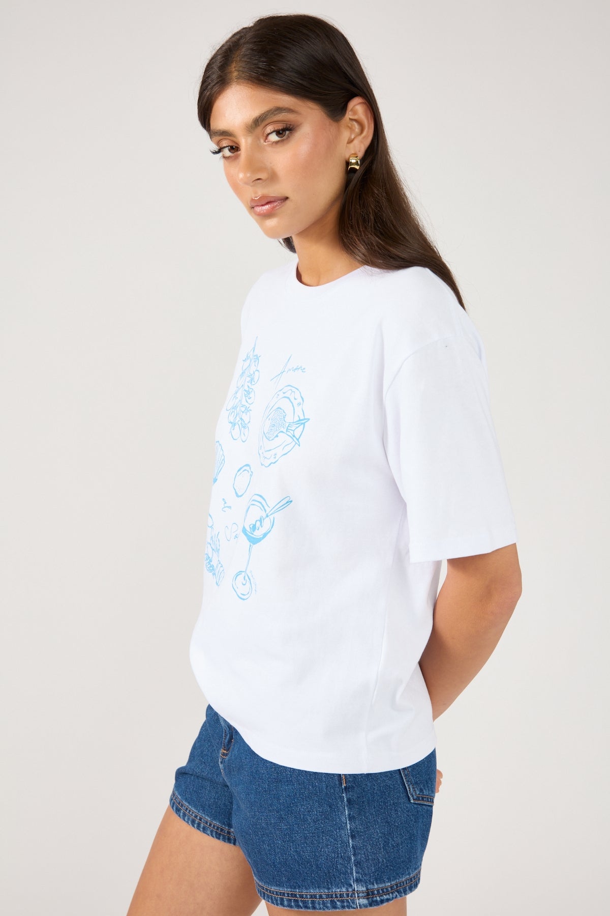 Perfect Stranger Amore Al Sole Oversized Graphic Tee White