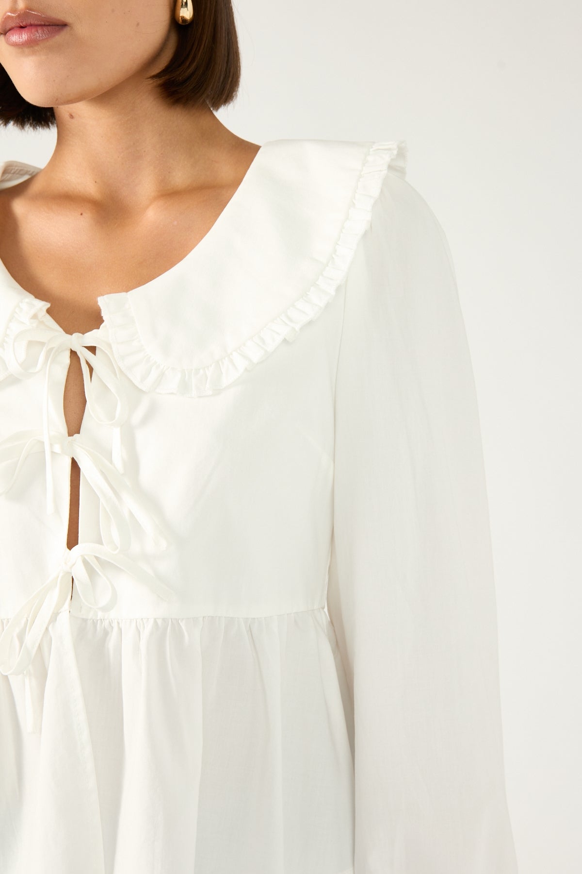 Perfect Stranger Ingrid Long Sleeve Collared Blouse White