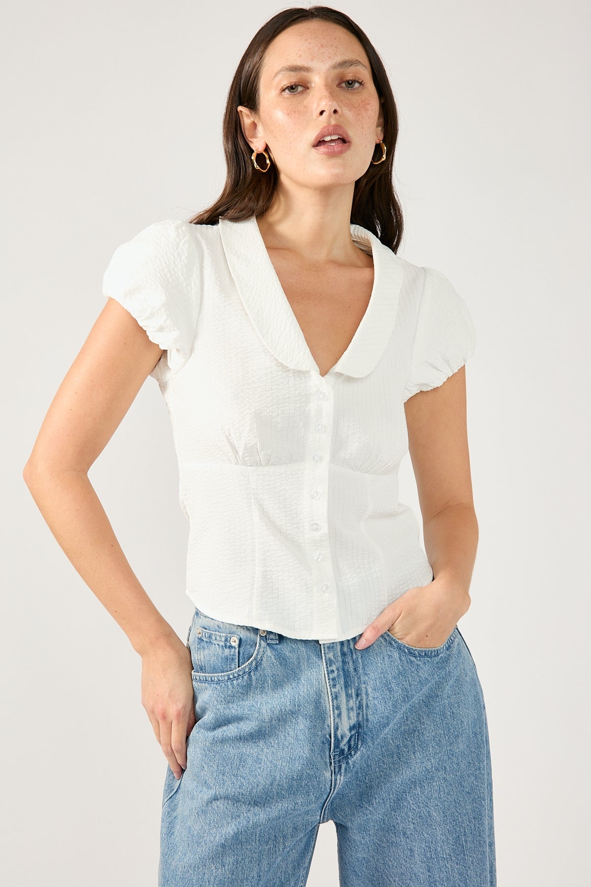Perfect Stranger Bliana Short Sleeve Blouse White