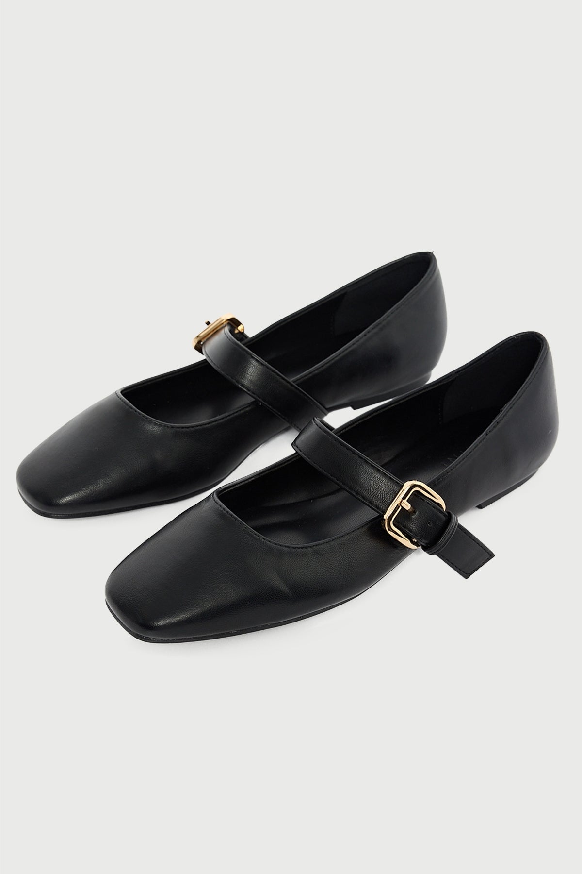 Billini Fredia Ballet Flat Black