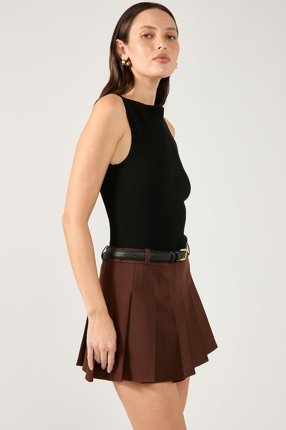 Perfect Stranger Luca Mid Rise Pleated  Skort Brown