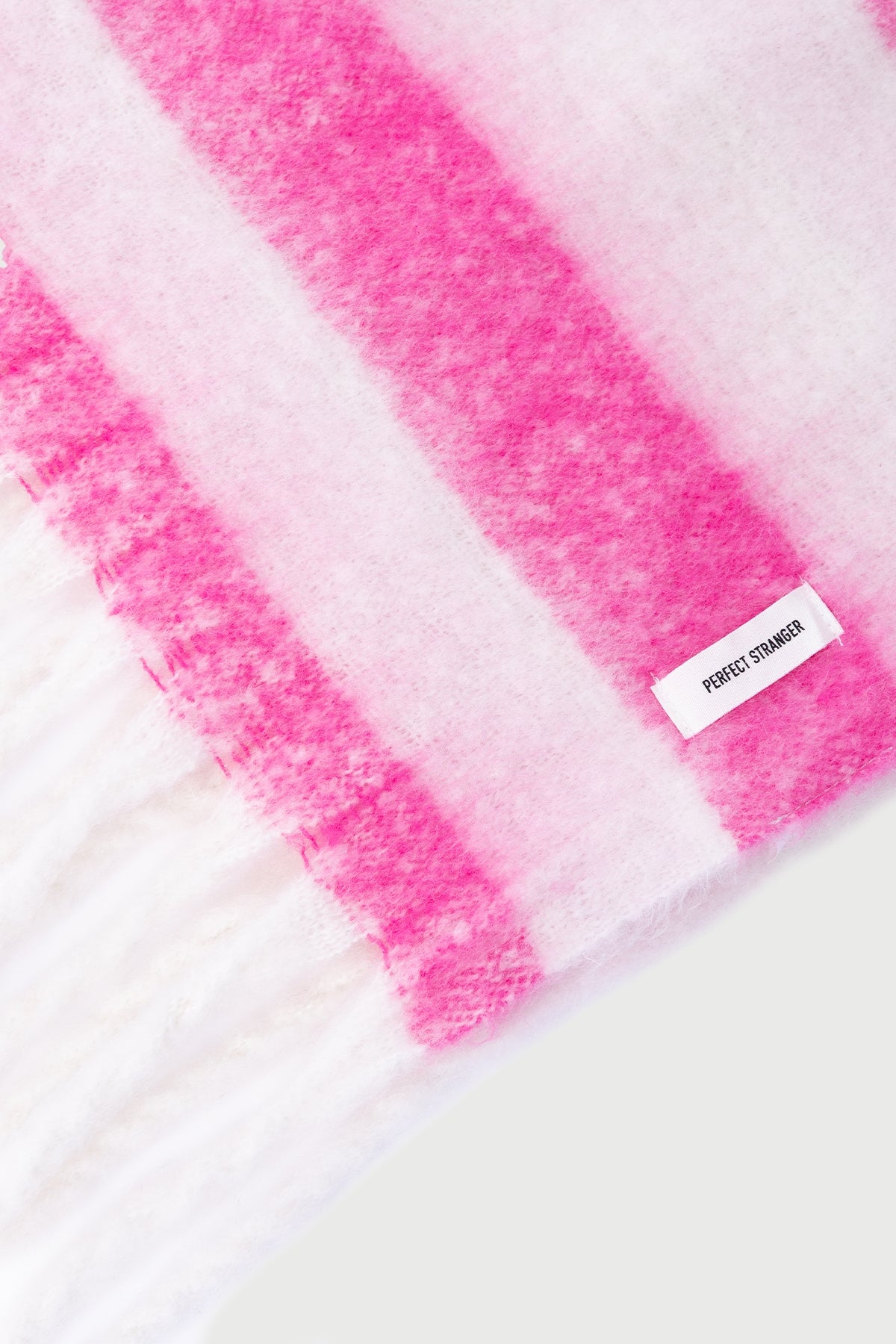 Perfect Stranger Check Plush Overszied Knit Scarf Pink