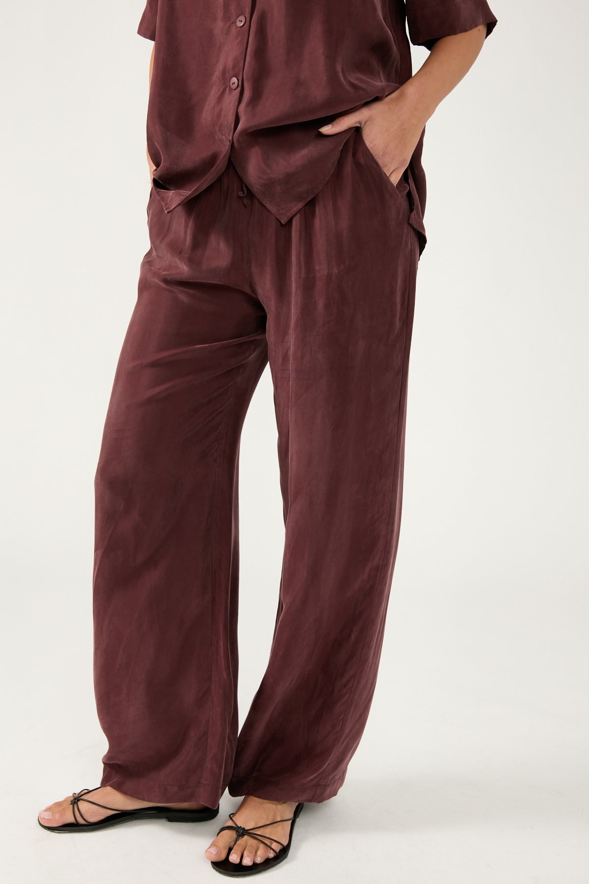 Perfect Stranger Ace Cupro Pant Burgundy