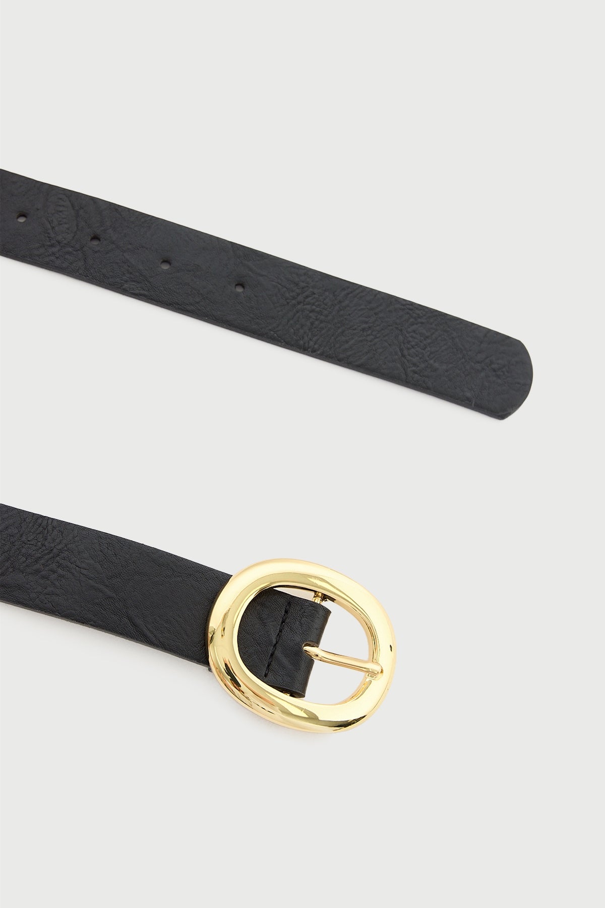 Perfect Stranger Round Buckle Belt Black