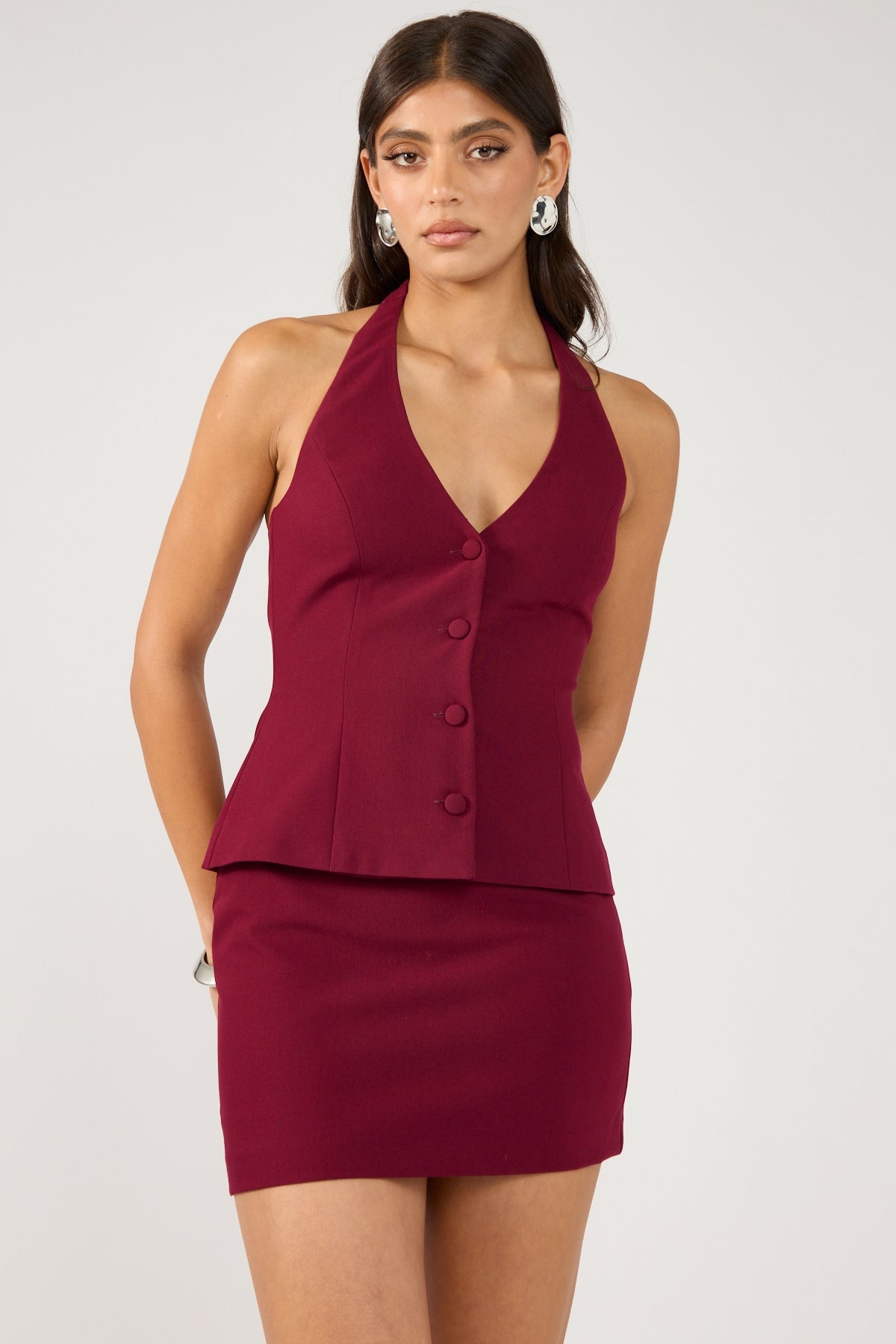 Perfect Stranger Luca Mid Rise Tailored Skort Burgundy