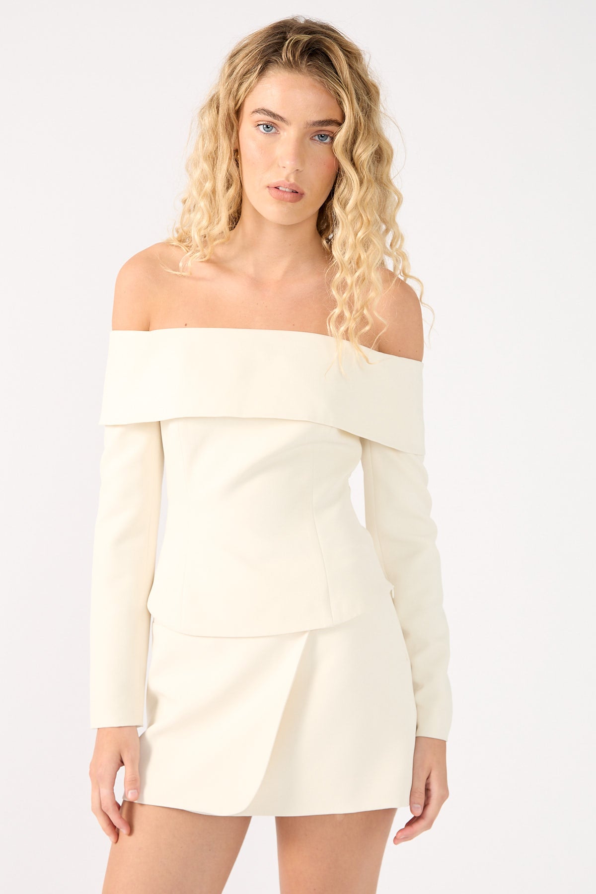 Perfect Stranger Lupa Off Shoulder Long Sleeve Top Cream