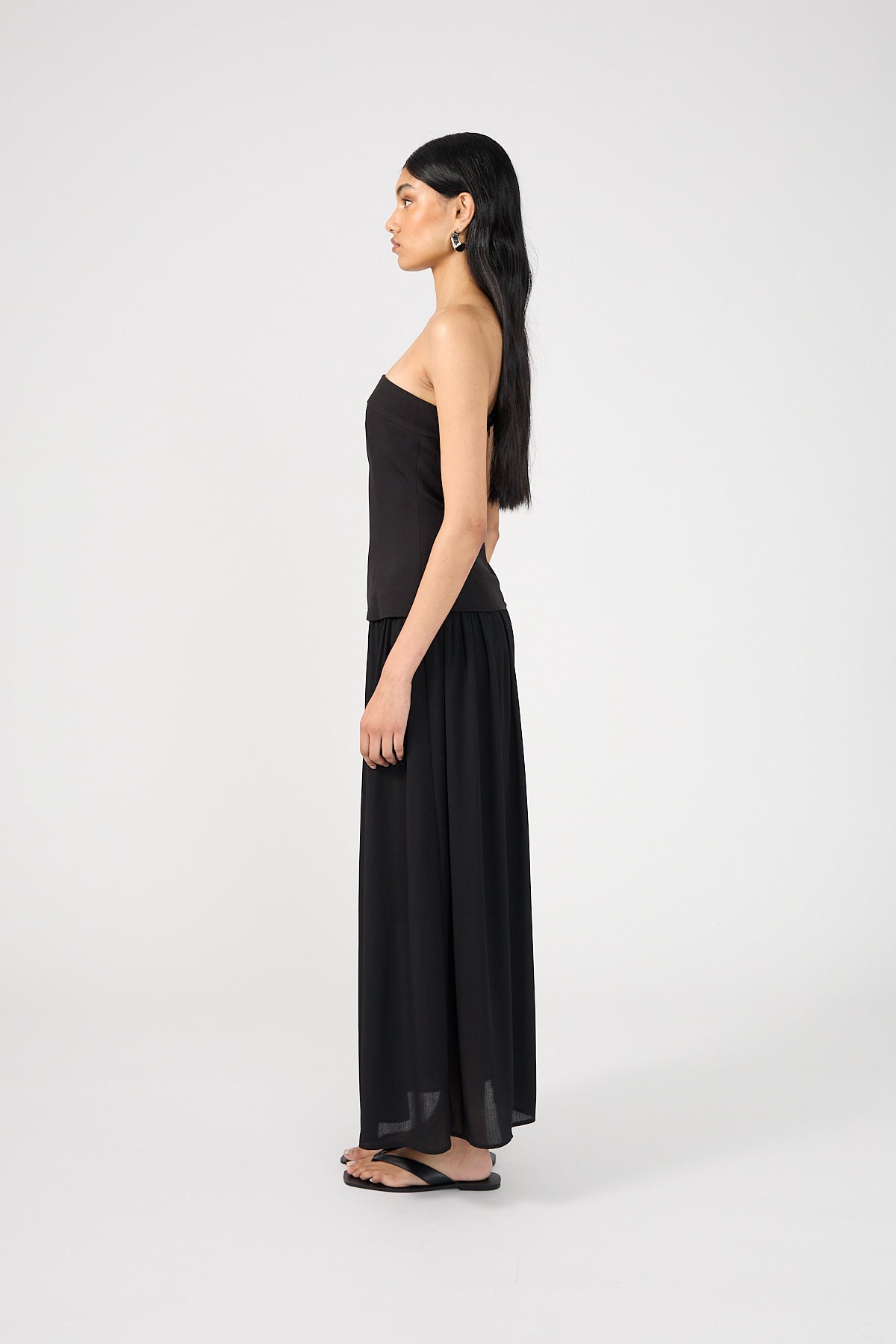 Perfect Stranger Emilia Drop Waist Midi Dress Black