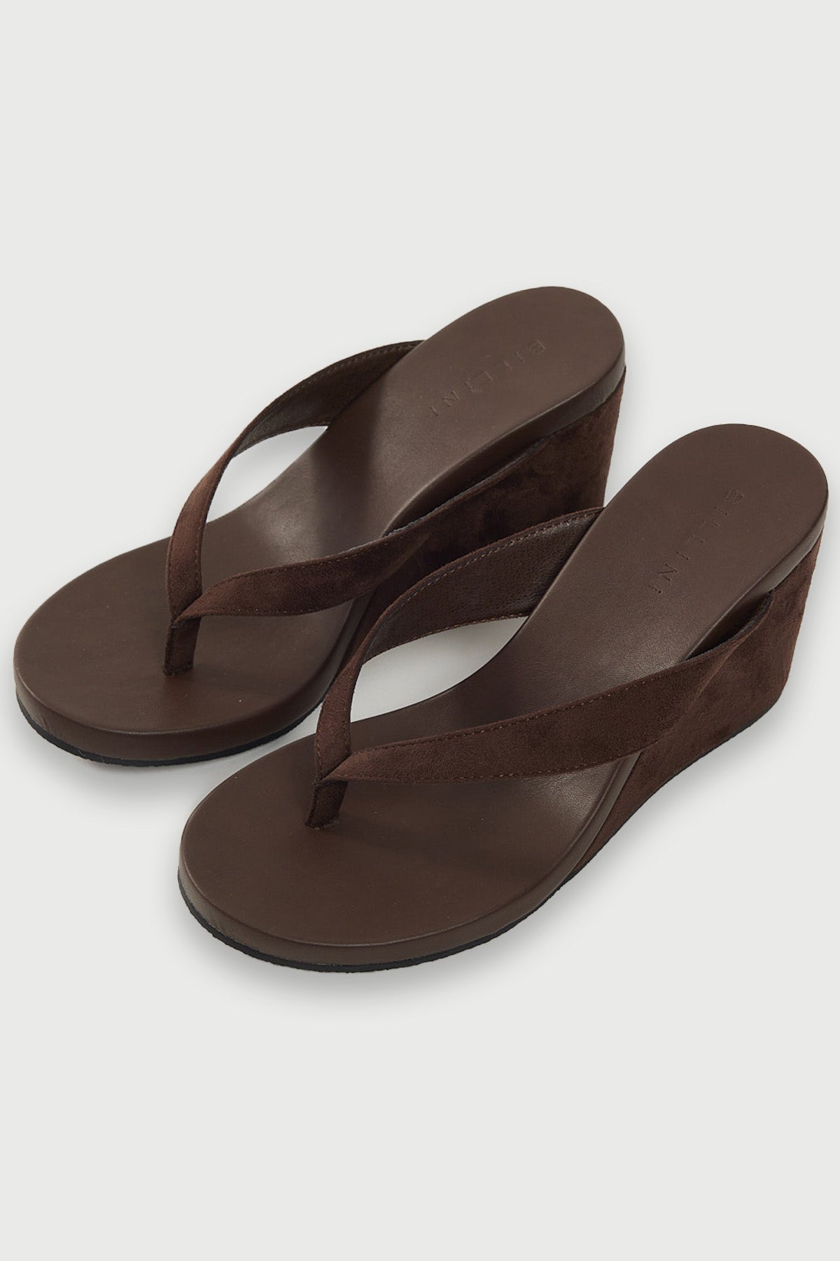 Billini Ravyn Suede Heel Chocolate