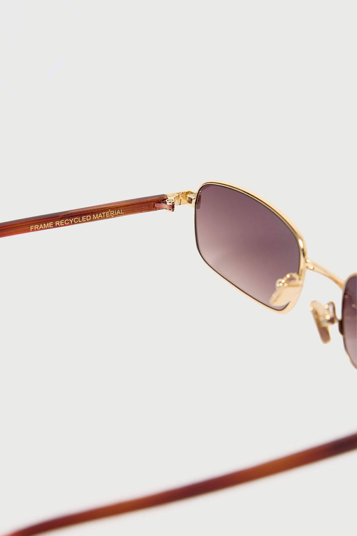 Reality Eyewear Vibes Town Gold/Smoke Lens