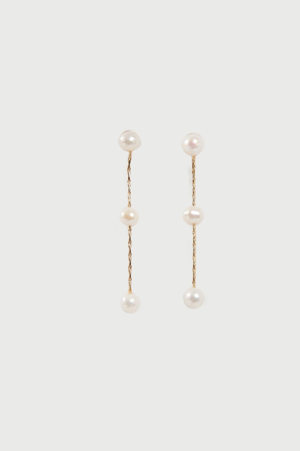 Perfect Stranger Esme Pearl Drop Earring Gold
