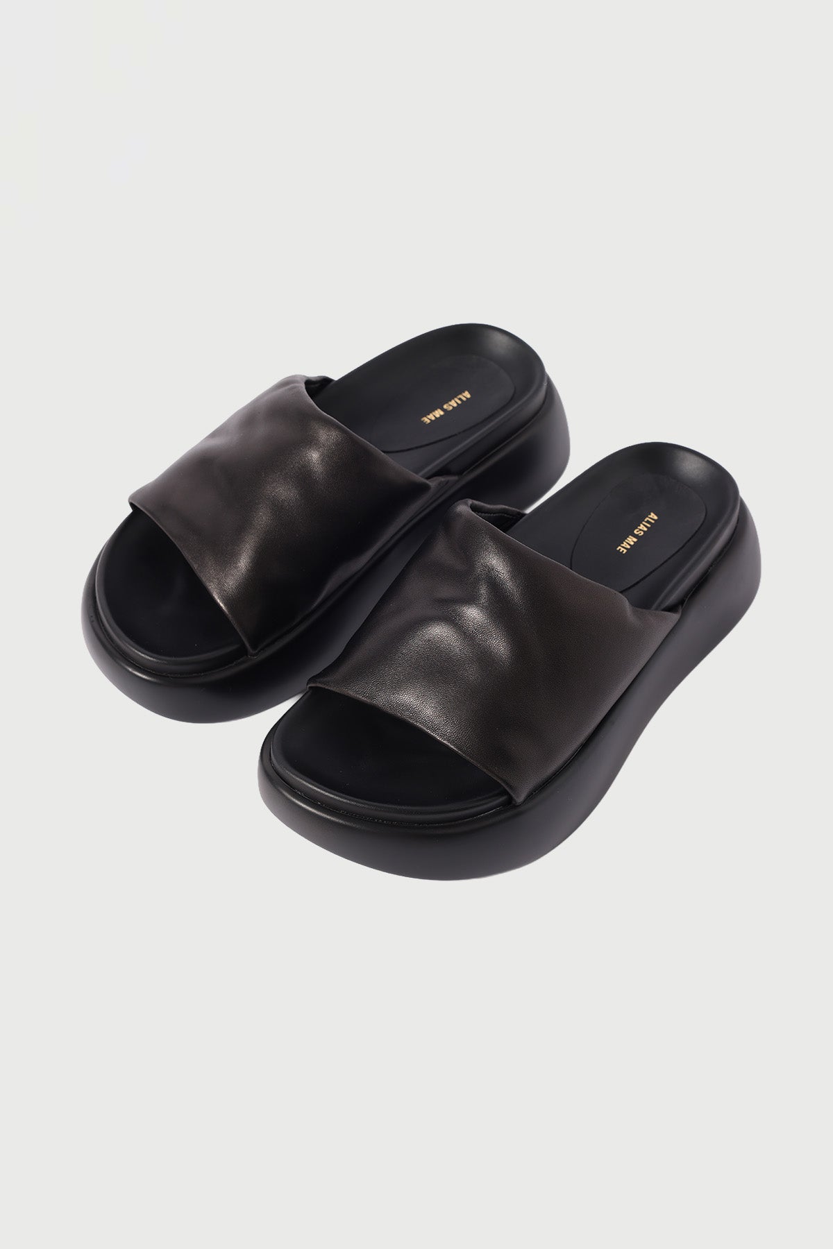 Alias Mae Cutler Black Leather