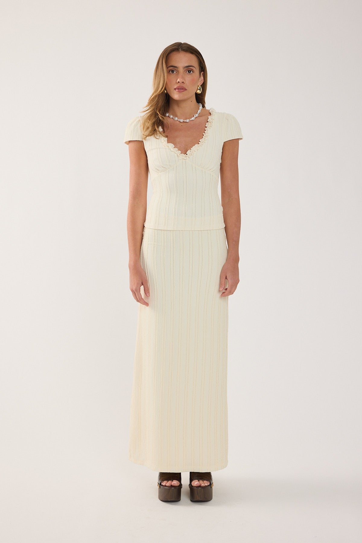 Perfect Stranger Noah Frill Short Sleeve Top Butter