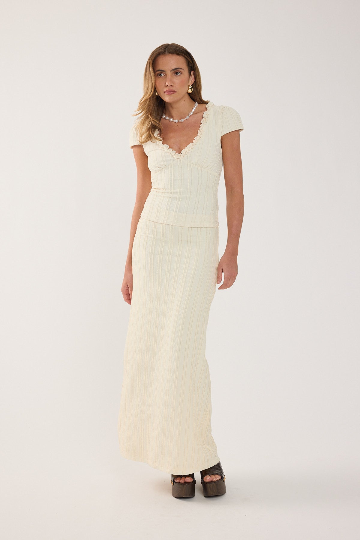 Perfect Stranger Noah Frill Short Sleeve Top Butter