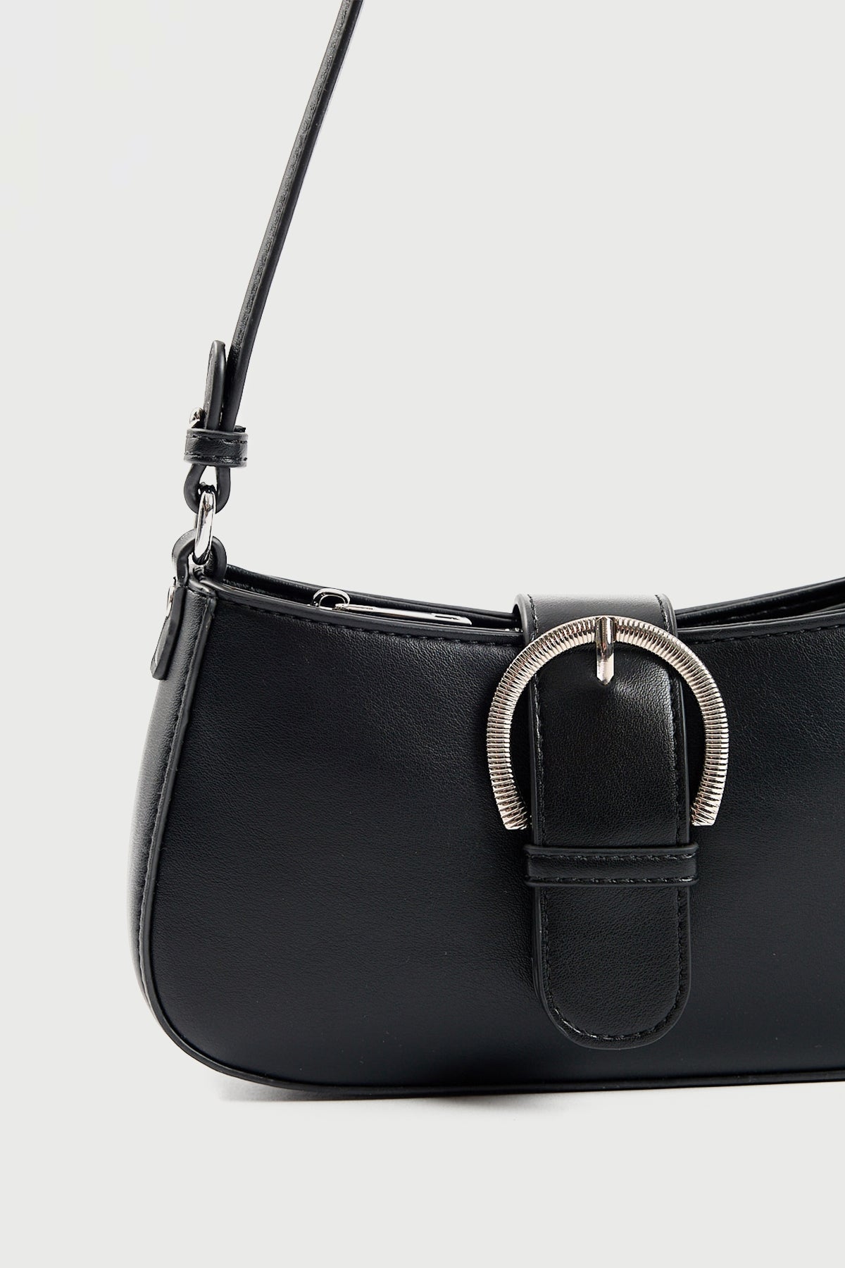 Peta + Jain Milla Black