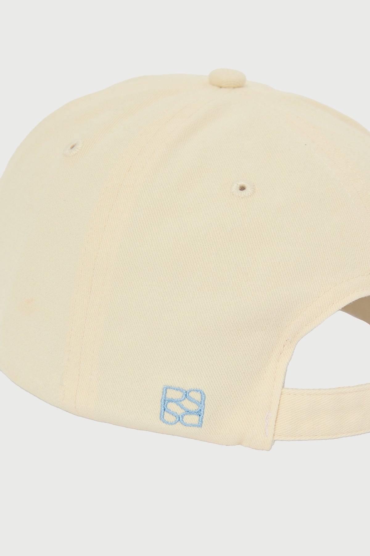 Perfect Stranger Hey Stranger Cap Cream