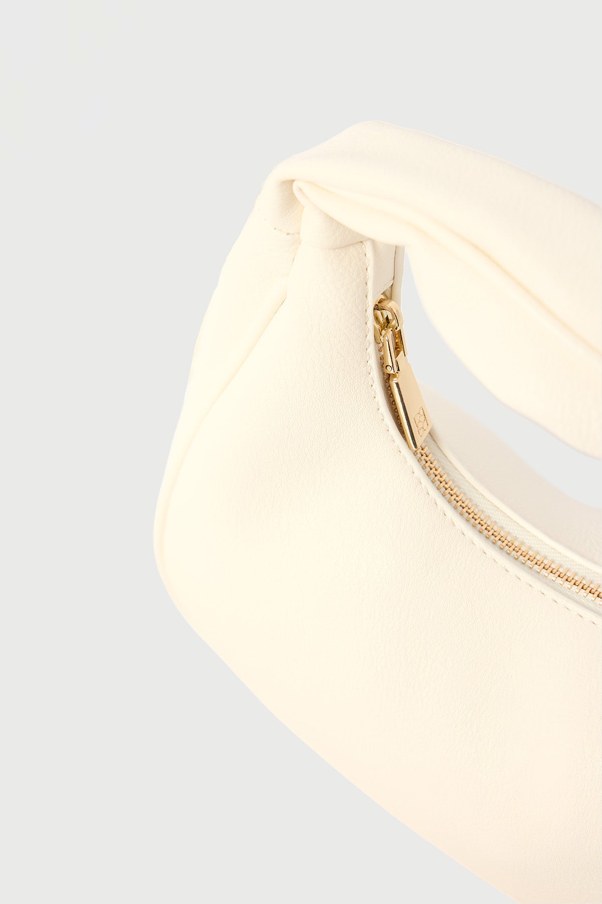 Perfect Stranger Lyla Clutch Handbag Off White