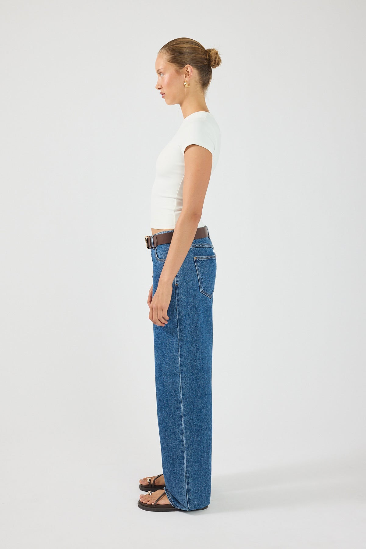 Perfect Stranger Streamline Cap Sleeve T-shirt Off White