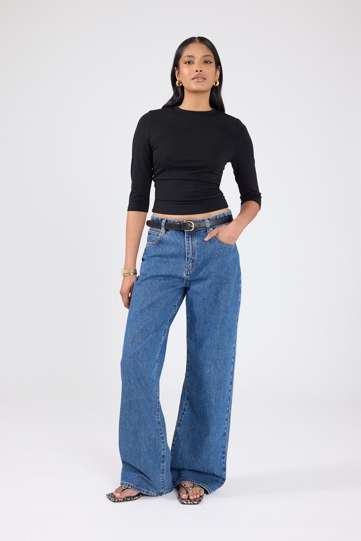 Perfect Stranger Classic 3/4 Sleeve T-shirt Black