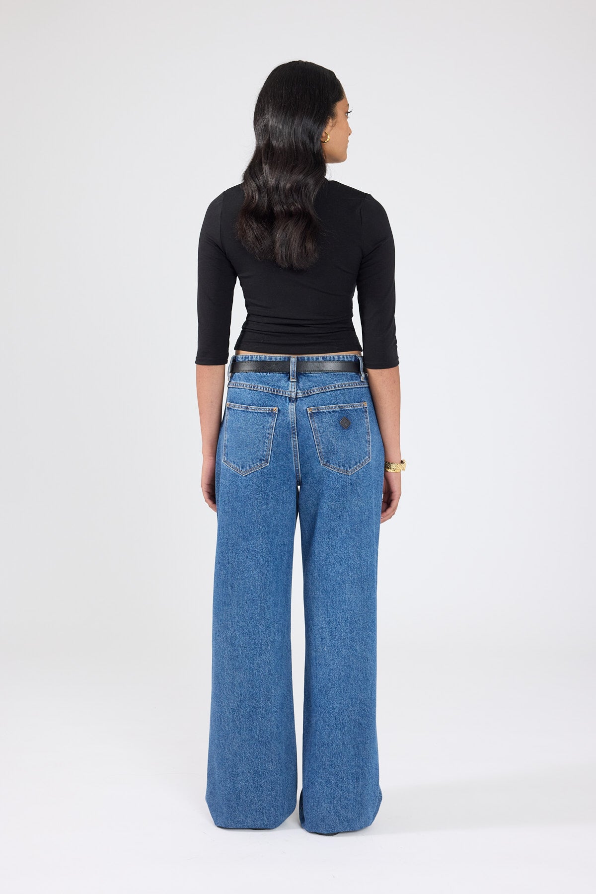 Perfect Stranger Classic 3/4 Sleeve T-shirt Black