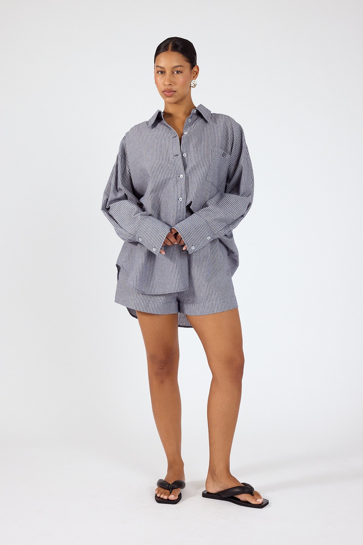 Perfect Stranger Mirae Striped Short Navy Stripe