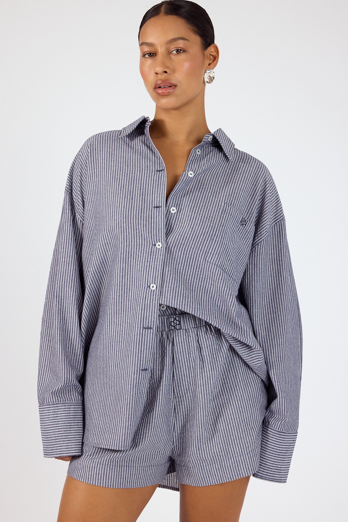 Perfect Stranger Mirae Striped Short Navy Stripe