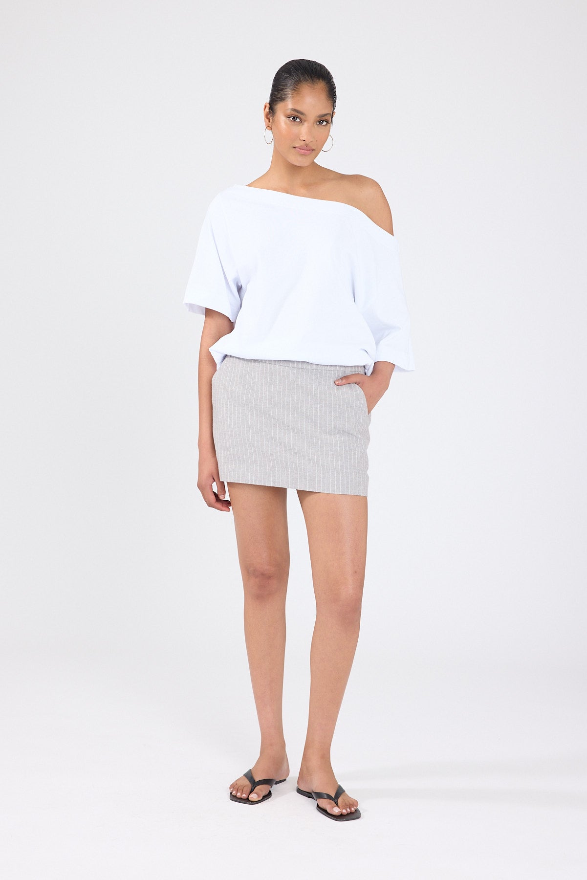 Perfect Stranger Rowe Mid Rise Skort Grey Pinstripe