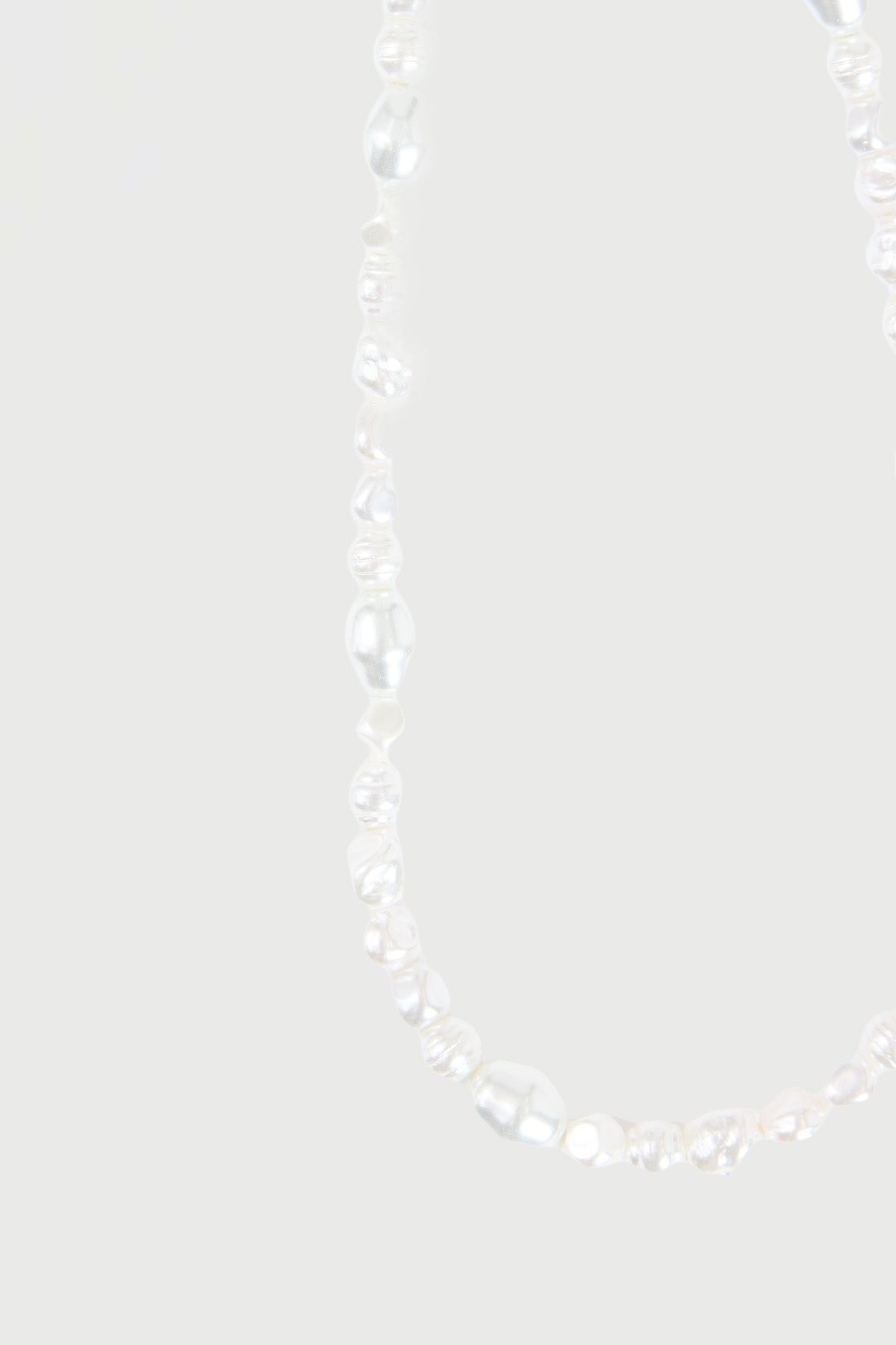 Perfect Stranger Noelia Pearl Necklace Pearl