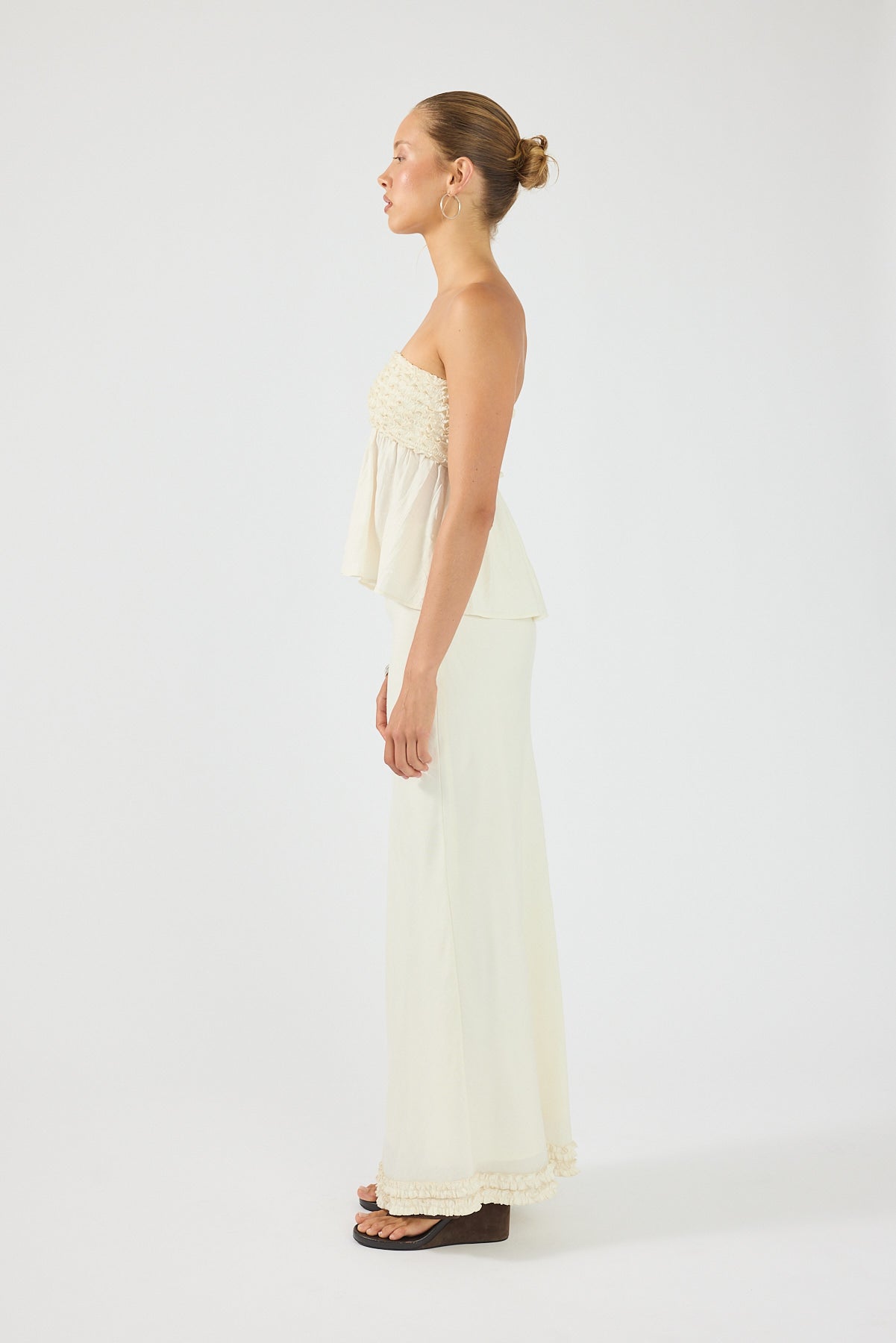 Perfect Stranger Jada Frill Strapless Top Off White