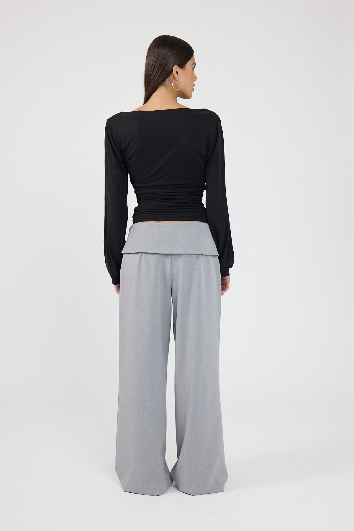 Perfect Stranger Loella Long Sleeve Top Black