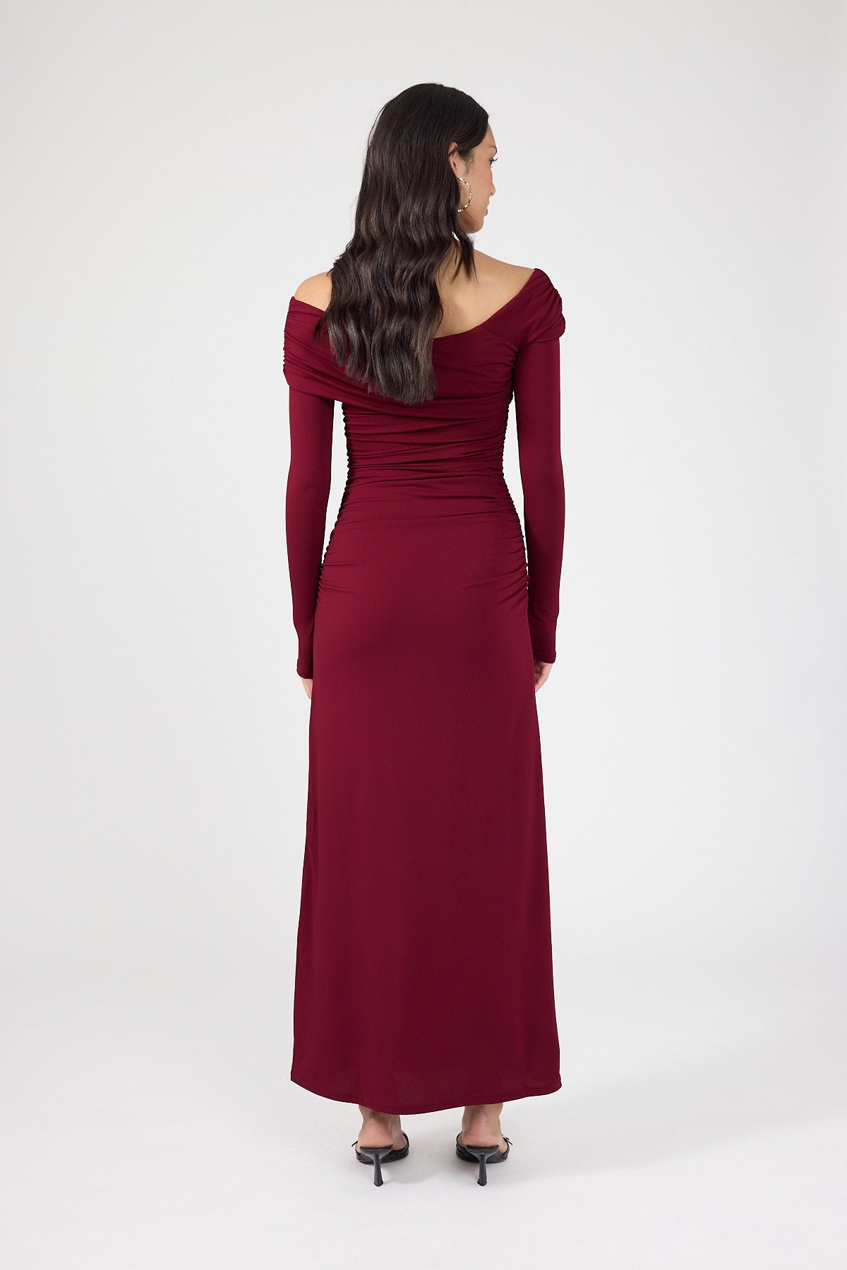 Perfect Stranger Romina Off Shoulder Maxi Dress Burgundy