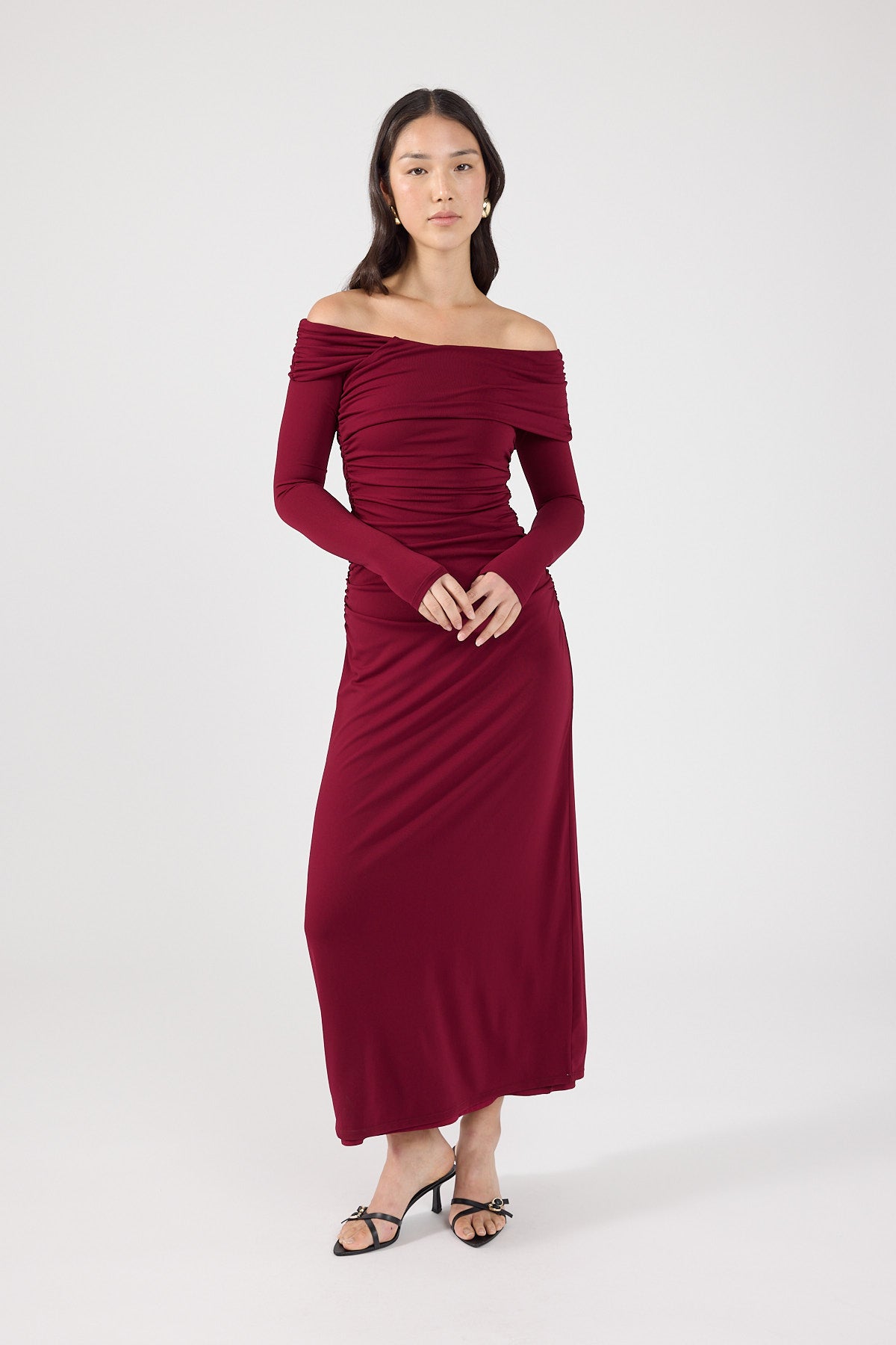 Perfect Stranger Romina Off Shoulder Maxi Dress Burgundy
