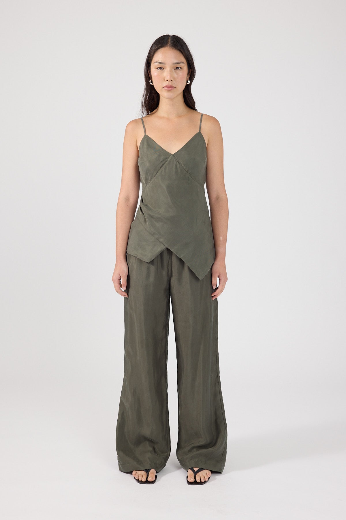 Perfect Stranger Darcy Cupro Mid Rise Pants Dark Khaki