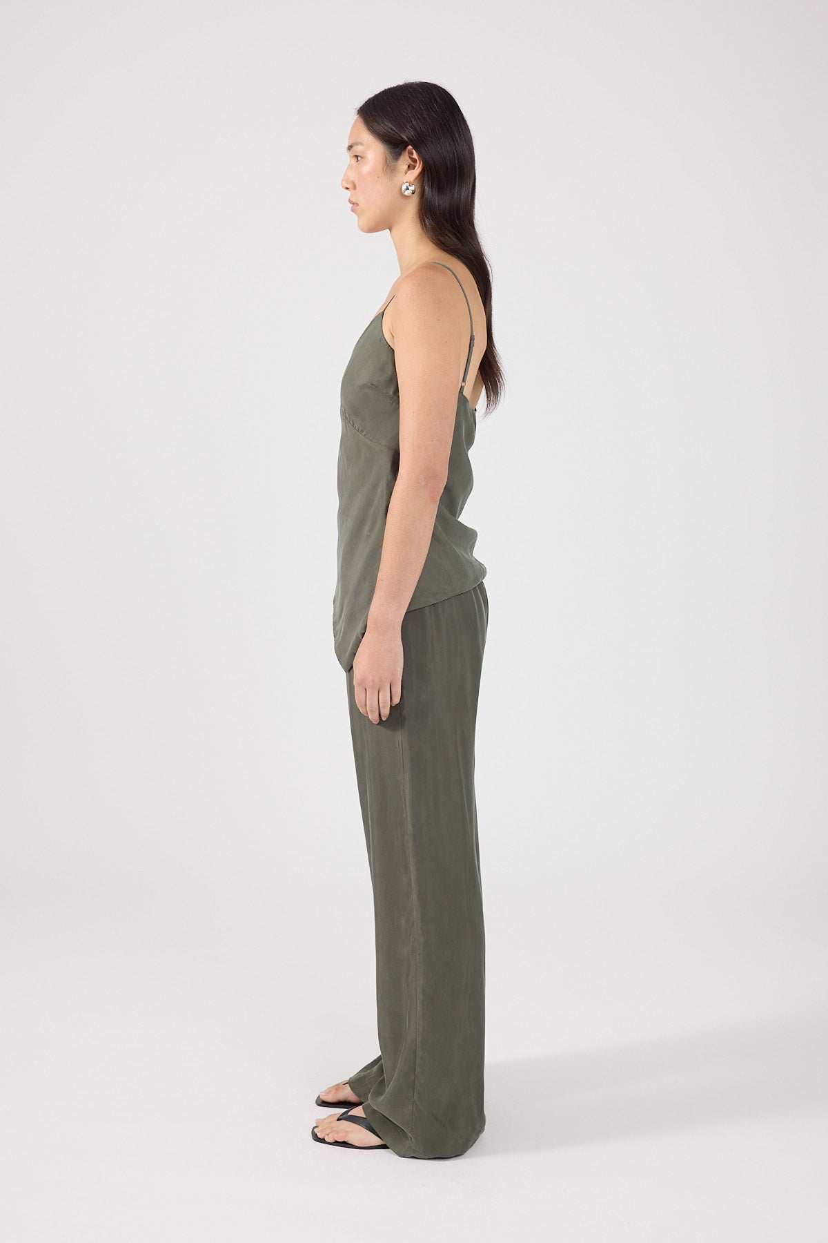 Perfect Stranger Darcy Cupro Mid Rise Pants Dark Khaki