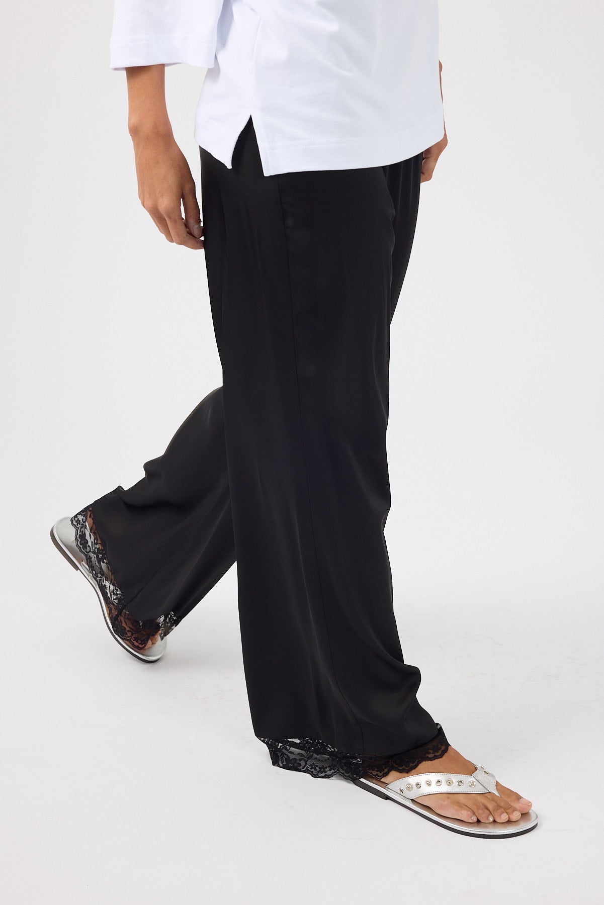 Perfect Stranger Aino Lace Pants Black