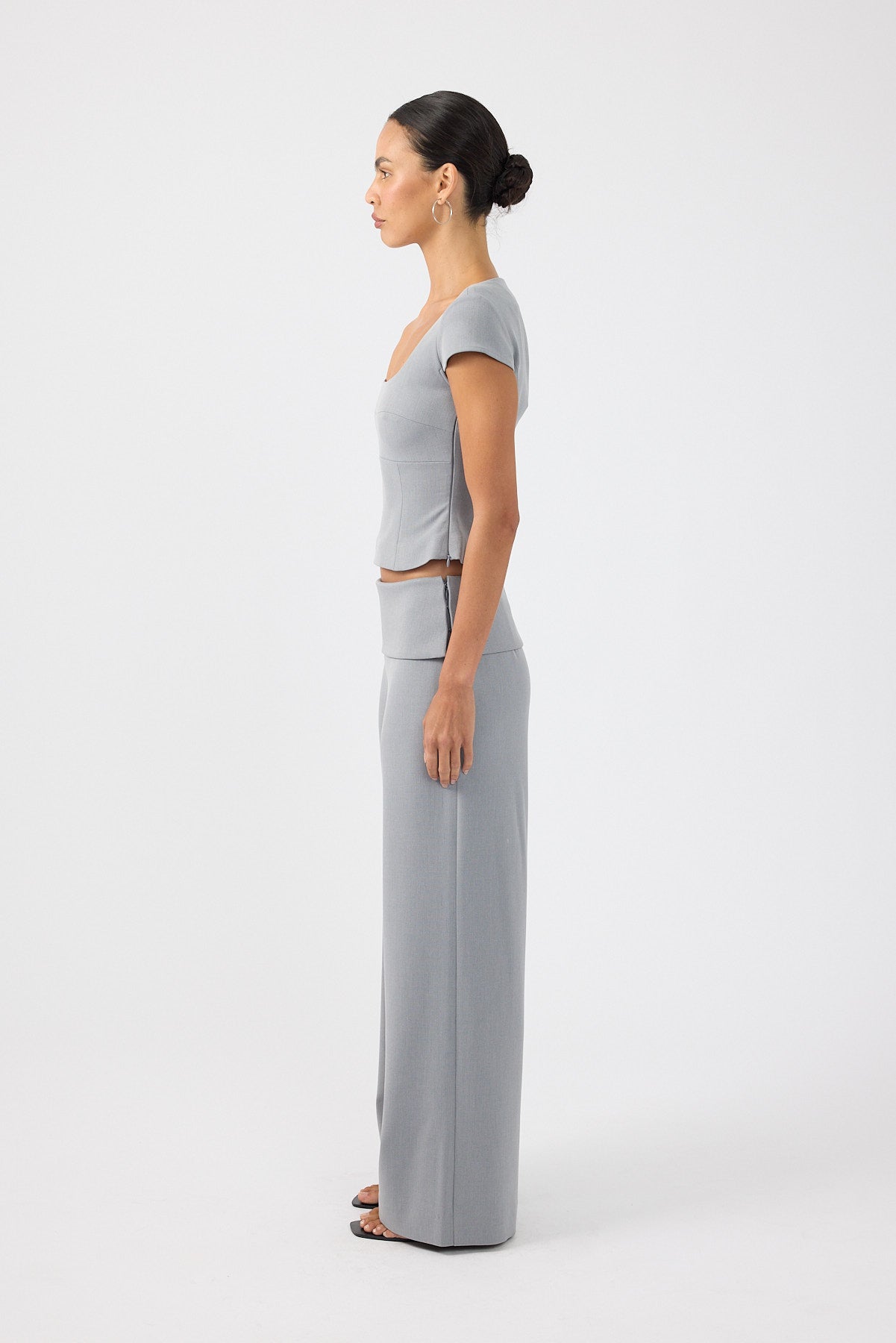 Perfect Stranger Vaila Short Sleeve Suiting Top Grey