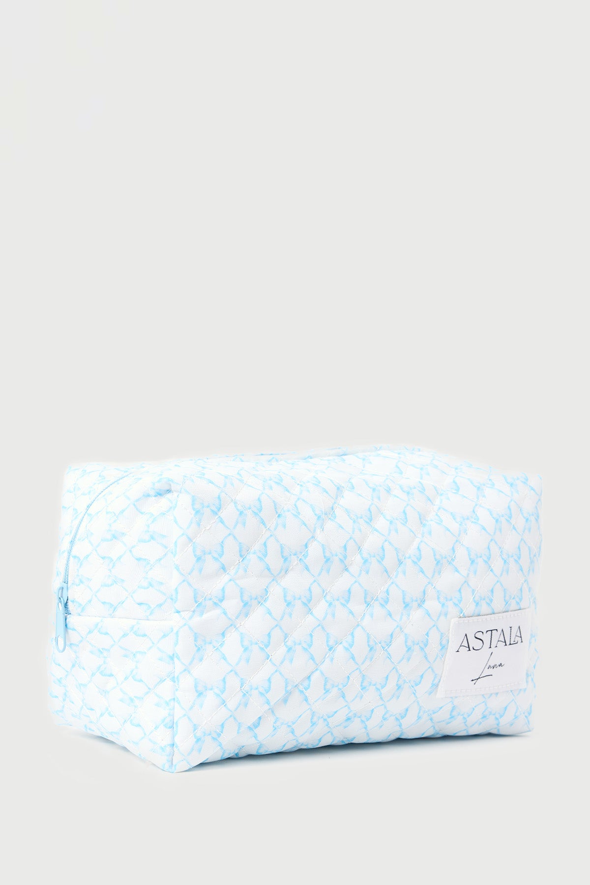 Beau Quilted Case Blue Print