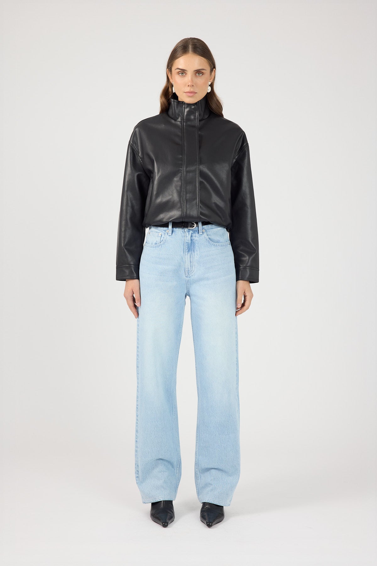 Perfect Stranger Mid Rise Relaxed Straight Jean Light Blue Denim