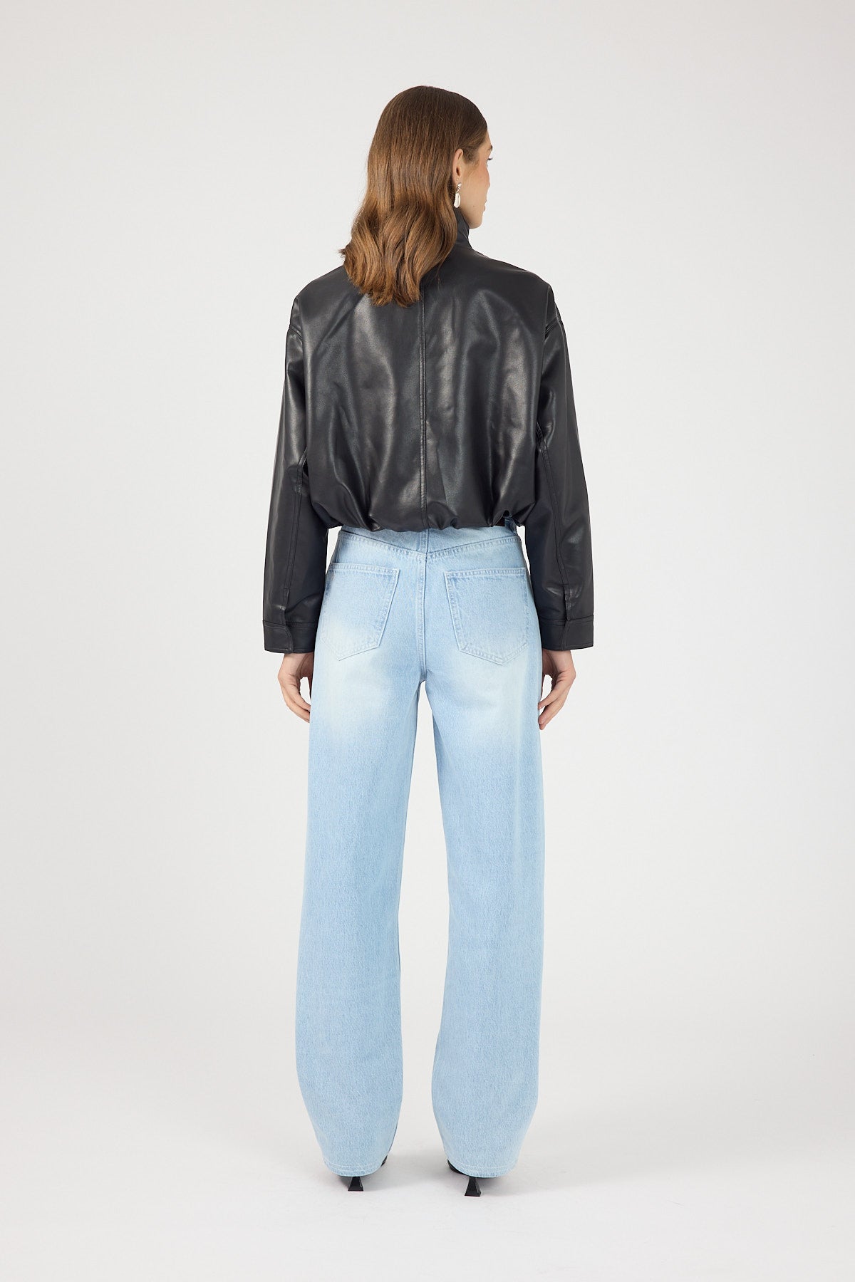Perfect Stranger Mid Rise Relaxed Straight Jean Light Blue Denim