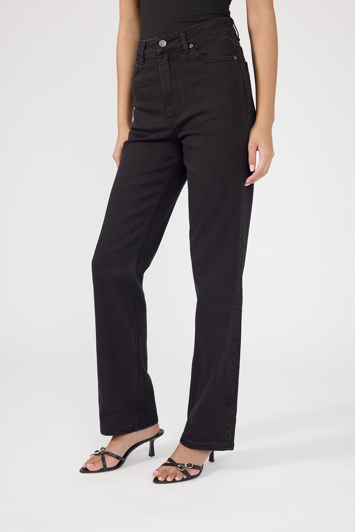 Perfect Stranger High Rise Slim Leg Jean Washed Black