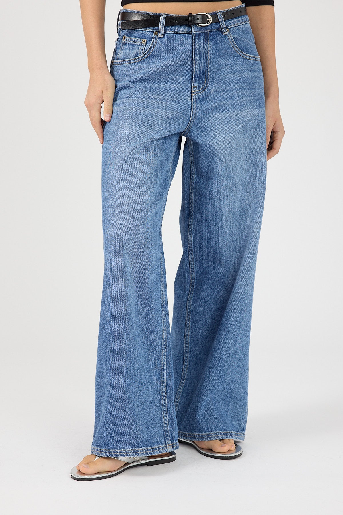 Perfect Stranger Low relaxed baggy Jean Sand Blast Blue