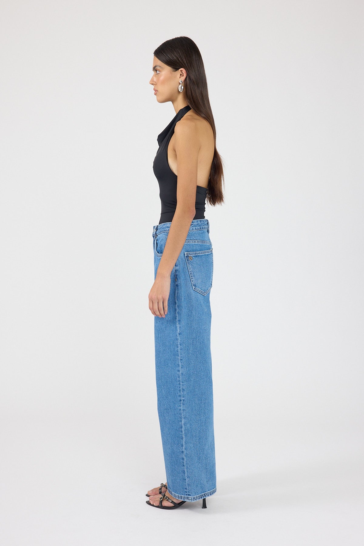 Perfect Stranger Petite Mid Rise Baggy Jean Mid Blue Denim