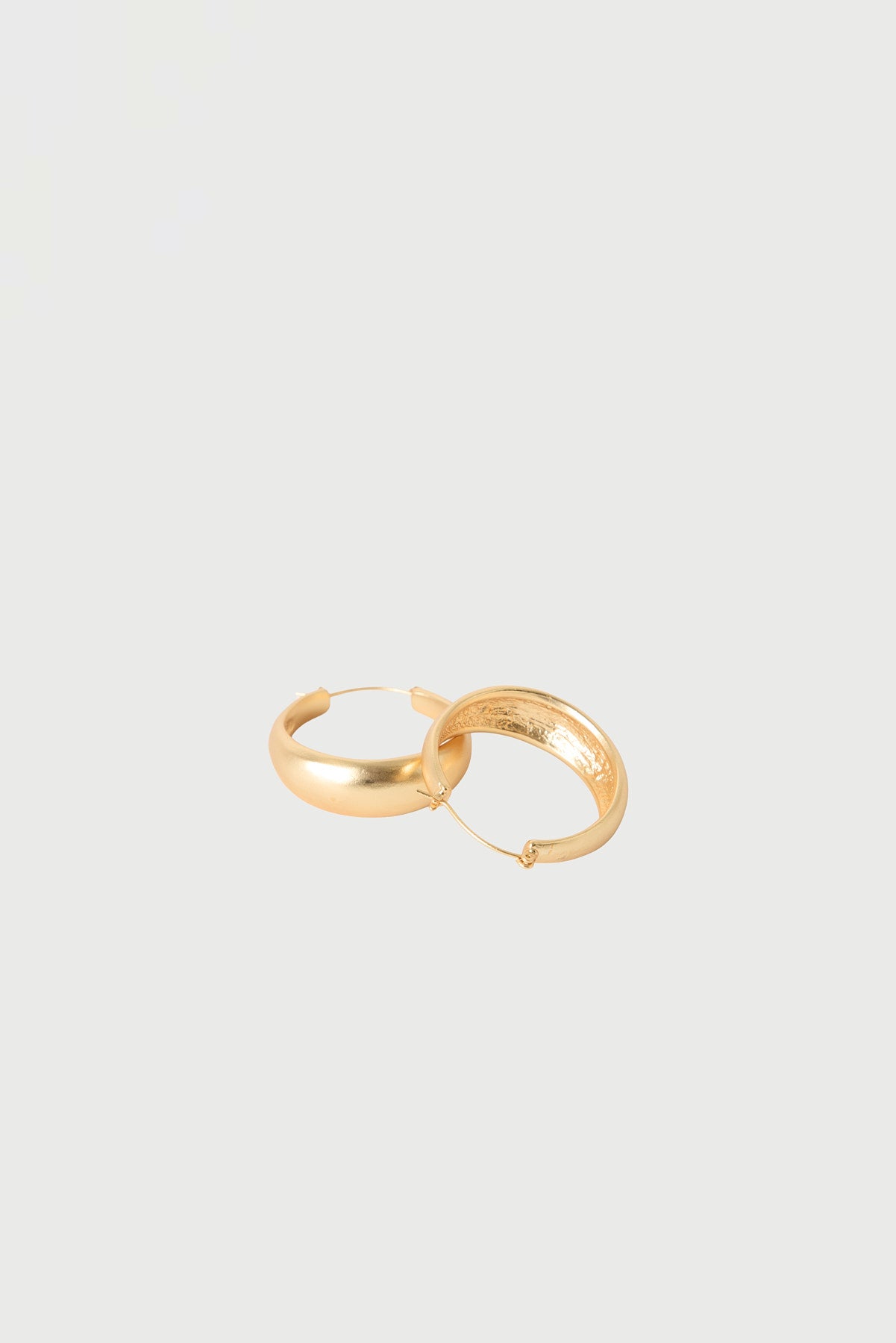 Perfect Stranger Odette Hoop Earrings 18K Brushed Gold