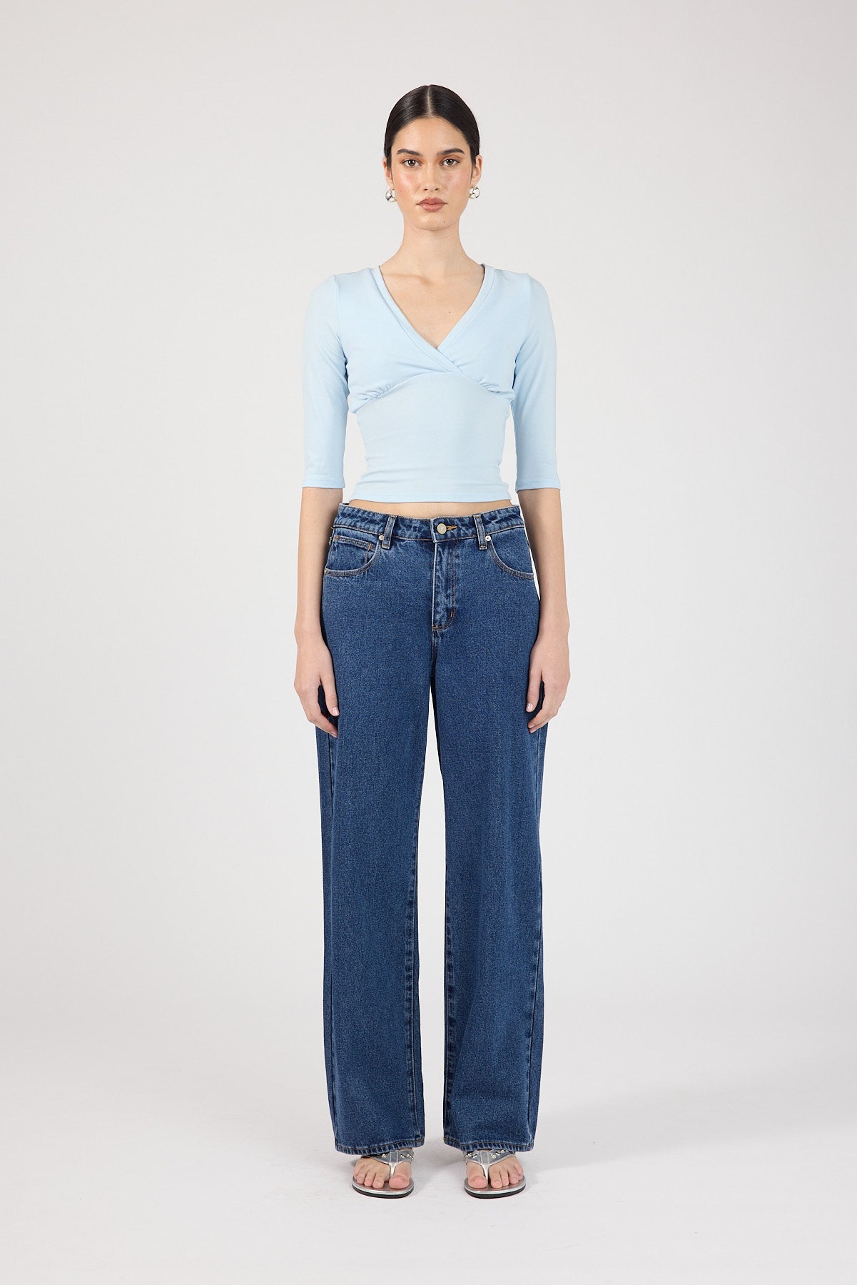 Perfect Stranger Mara V-Neck 3/4 Sleeve T-Shirt Blue