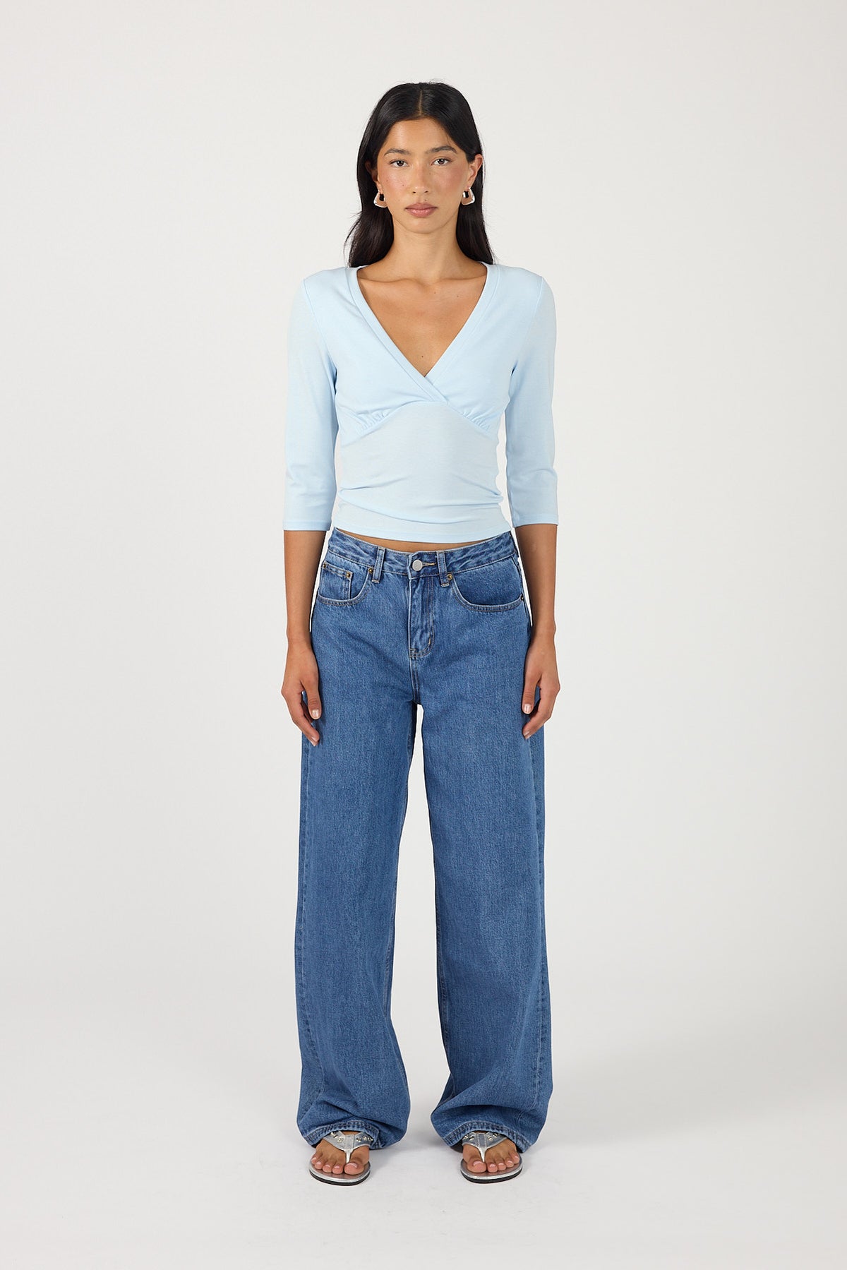 Perfect Stranger Mara V-Neck 3/4 Sleeve T-Shirt Blue