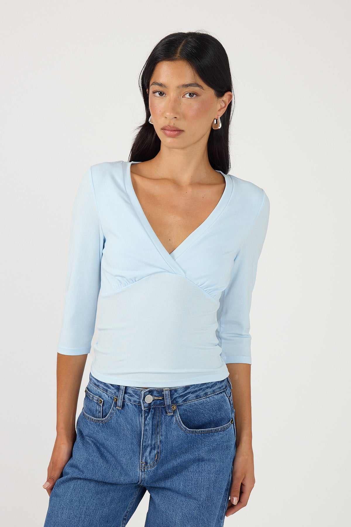 Perfect Stranger Mara V-Neck 3/4 Sleeve T-Shirt Blue