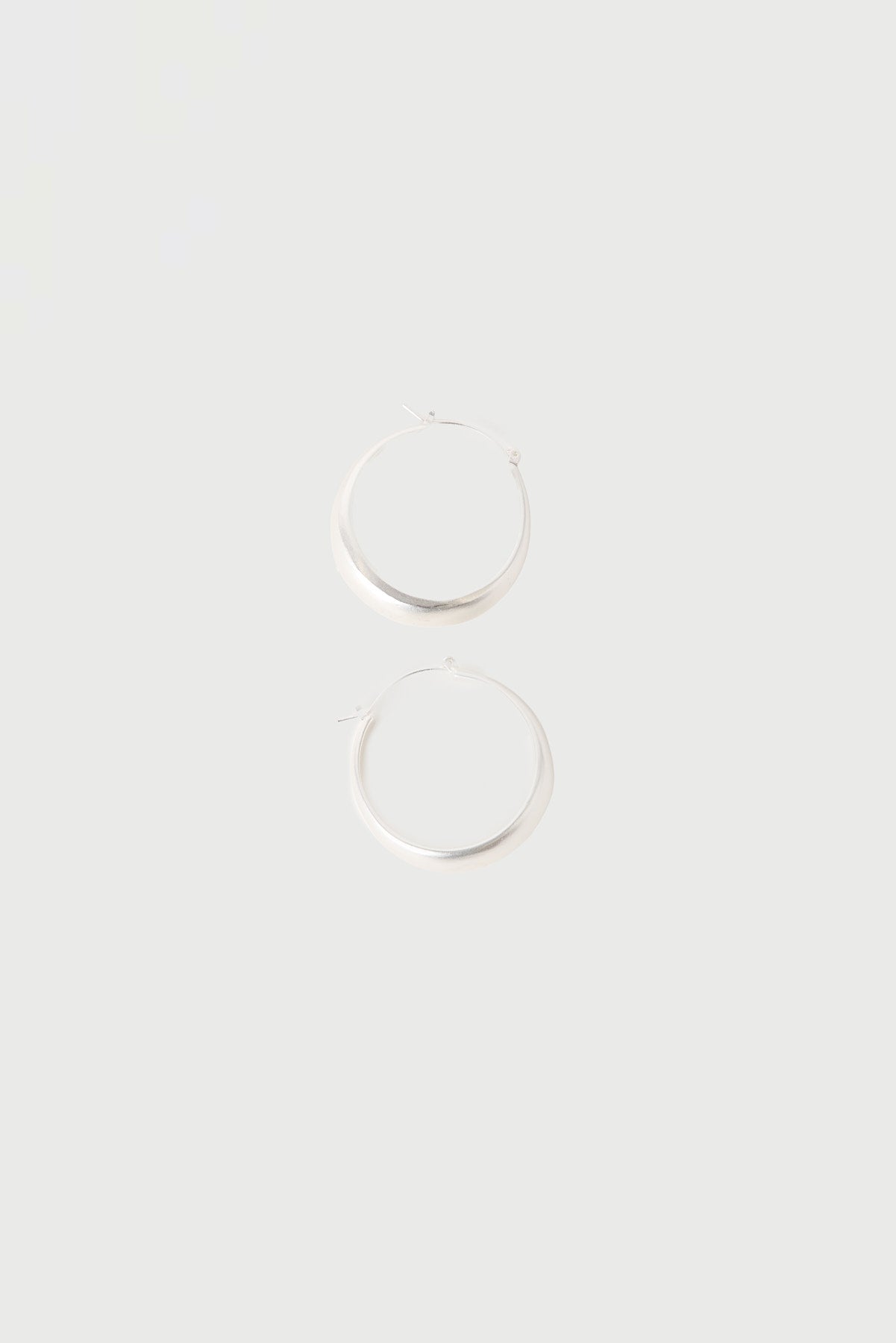 Perfect Stranger Odette Hoop Earrings Silver