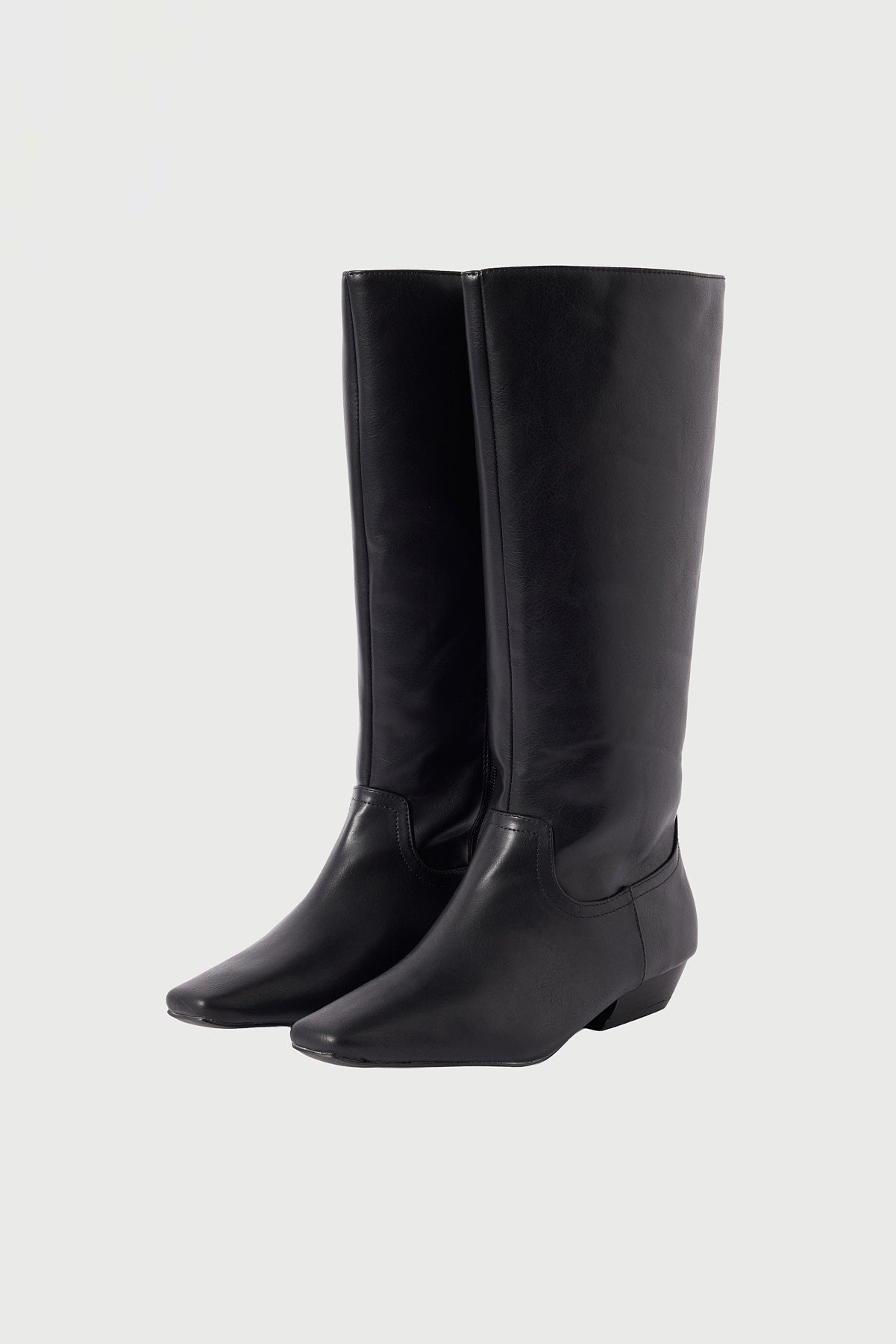 Therapy Xavier BLACK SMOOTH PU