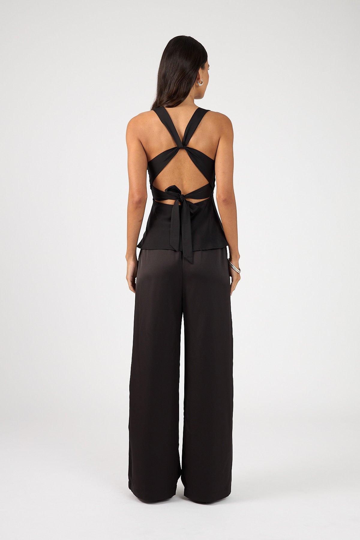 Perfect Stranger Ellie Twist Halter Top Black